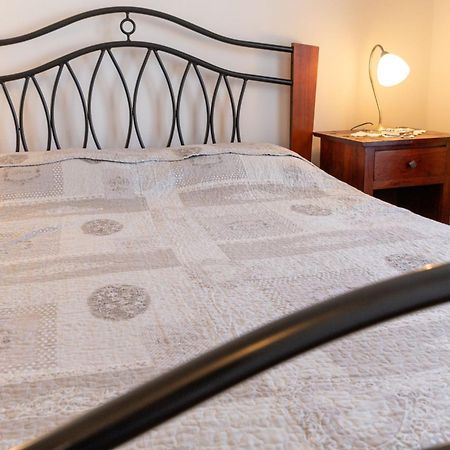 Apartmani Trlaja Vodice Bagian luar foto