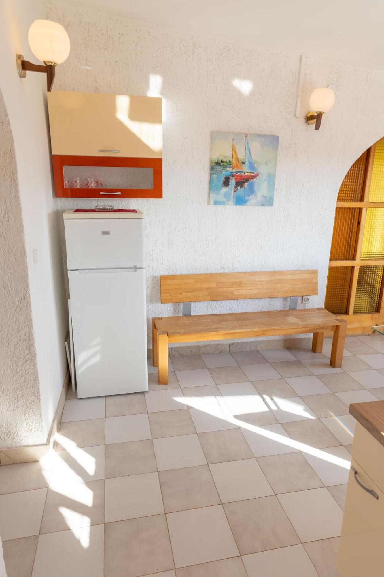 Apartmani Trlaja Vodice Bagian luar foto